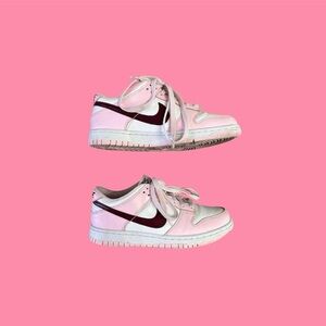 Authentic nike dunk pink foam